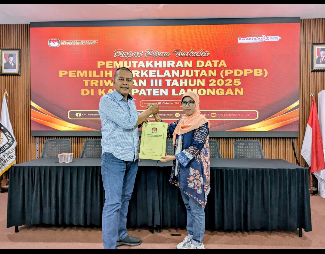 Bawaslu Kabupaten Lamongan Berikan Saran Perbaikan Dalam Rapat Pleno PDPB