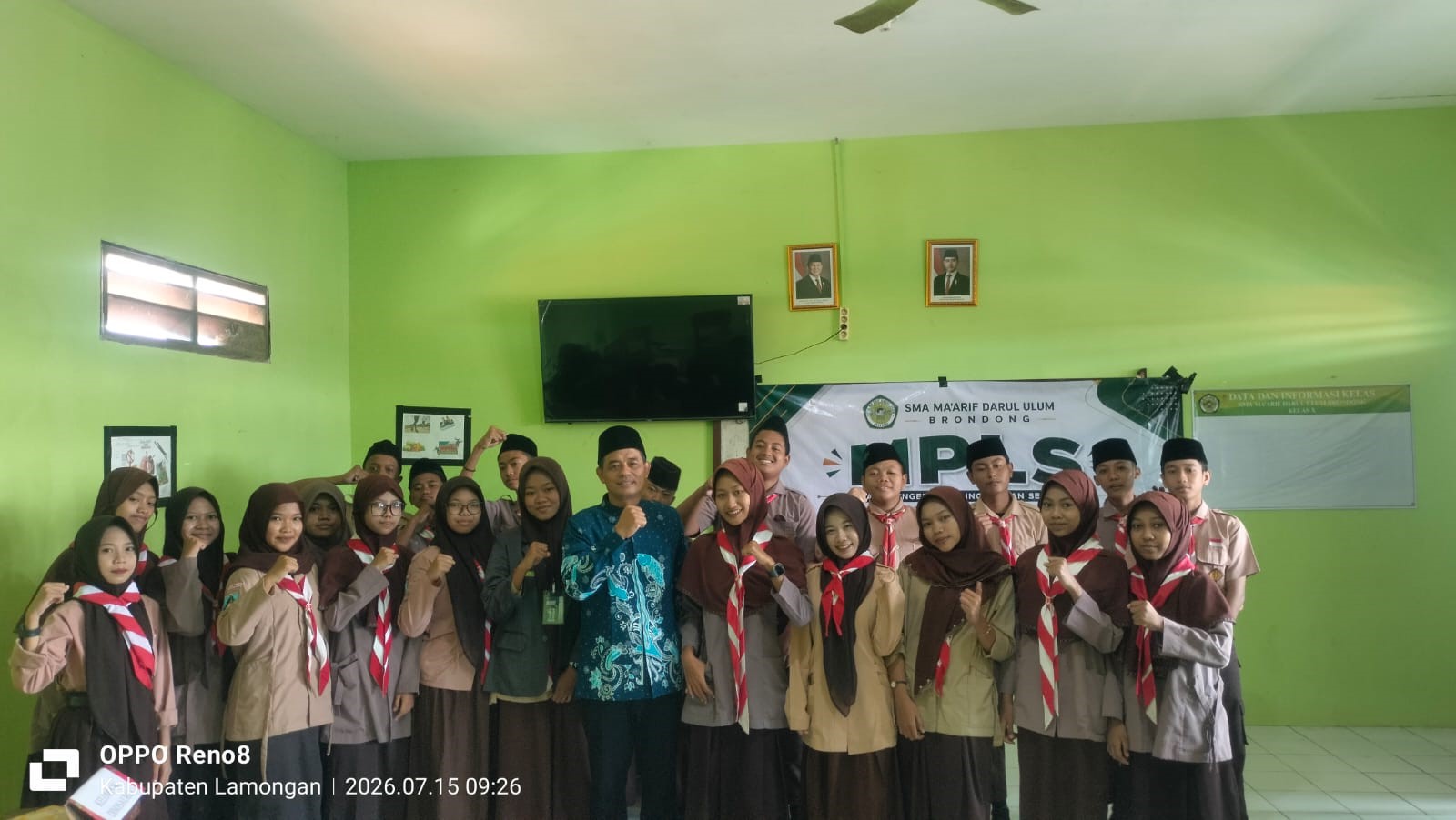 Bawaslu Goes to Shool