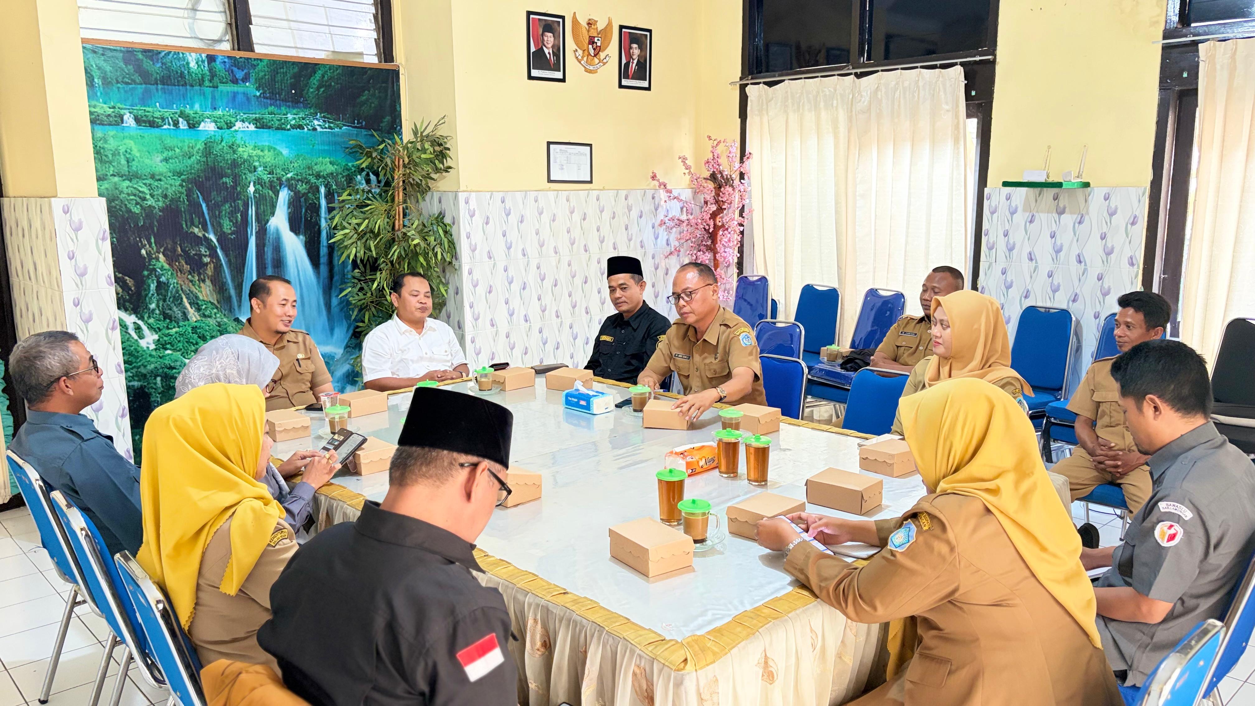 Bawaslu Audiensi dengan Bakesbangpol