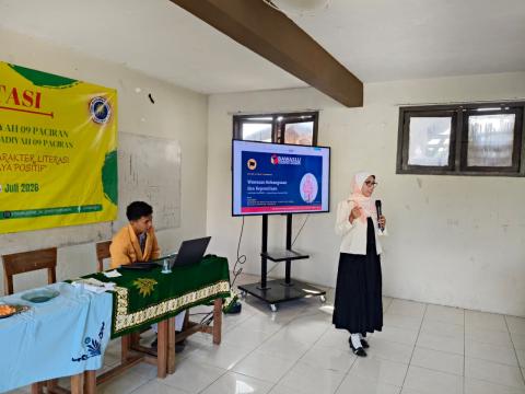Bawaslu Lamongan Tanamkan Nilai Demokrasi kepada Pemilih Pemula Melalui MPLS.