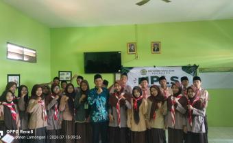 Bawaslu Goes to Shool