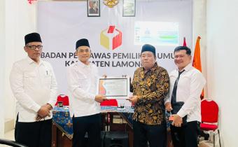 Bawaslu Lamongan Bahas Tantangan Regulasi Pengawasan Pemilu dan Ancaman AI bersama Kooorda JPPR Lamongan