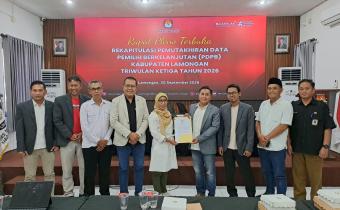 Bawaslu Lamongan Sampaikan Sejumlah Catatan dalam Pleno Terbuka Rekapitulasi PDPB Triwulan III 2026